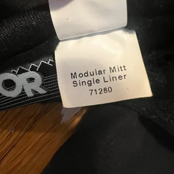 Outdoor Research Gore-Tex Modular Mitt Shell Black Mittens w/ Liners - Men's XL - Picture 8 of 8